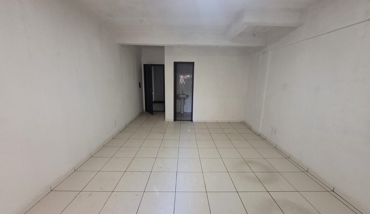 WhatsApp Image 2025-07-04 at 16.00.48